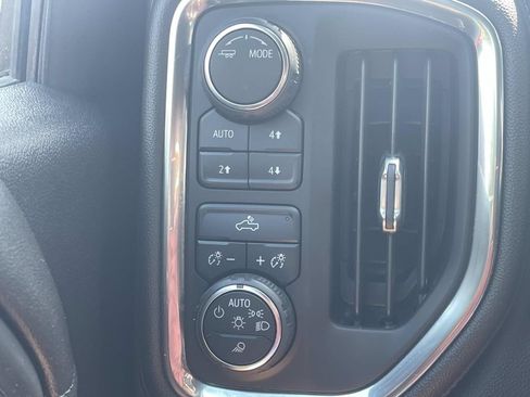Used 2021 Chevrolet Silverado 1500 LT AWD/4WD image 30