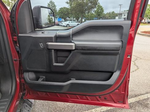 Used 2019 Ford F150 XLT w/ Equipment Group 302A Luxury AWD/4WD image 26