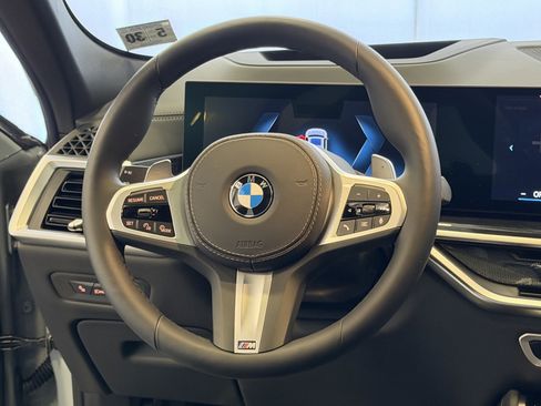 Used 2026 BMW X6 xDrive40i w/ Executive Package image 20