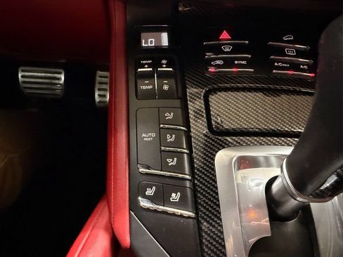 Used 2014 Porsche Cayenne GTS AWD/4WD image 21