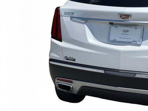 Certified 2023 Cadillac XT5 Premium Luxury w/ LPO, Floor Liner Package FWD image 15