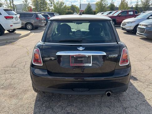 Used 2009 MINI Cooper Hardtop FWD image 6