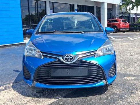 Used 2017 Toyota Yaris L FWD image 3