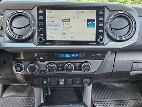 Used 2023 Toyota Tacoma TRD Sport image 21