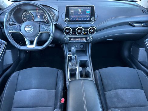 Used 2022 Nissan Sentra SR w/ Midnight Edition image 13