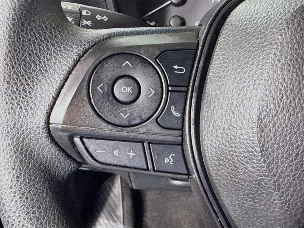 Used 2023 Toyota Corolla LE FWD image 13