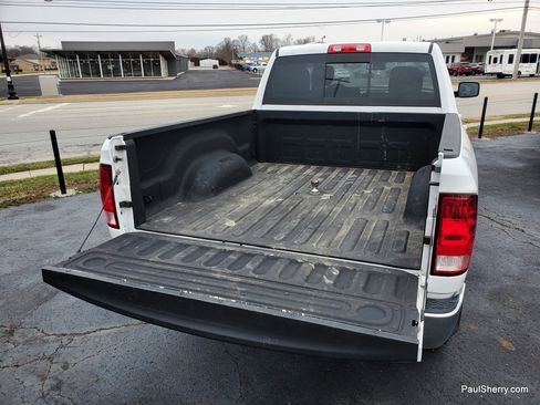 Used 2018 RAM 2500 SLT image 7