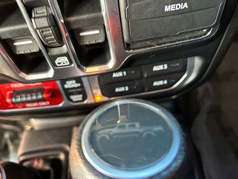 Used 2020 Jeep Gladiator Rubicon w/ Dual Top Group image 26