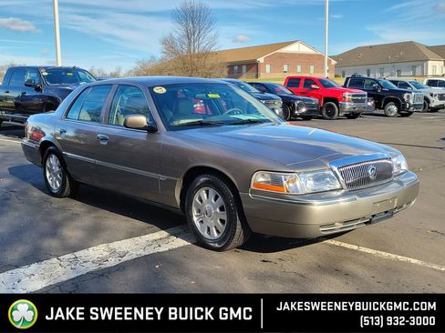 Used 2004 Mercury Grand Marquis LS image 1