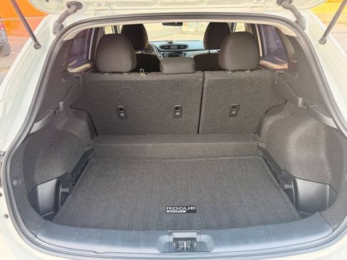 Used 2020 Nissan Rogue Sport S w/ Appearance Package FWD image 30
