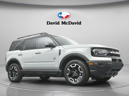 Used 2024 Ford Bronco Sport Outer Banks w/ Tech Package AWD/4WD image 26