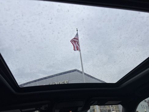 New 2026 Subaru Forester Premium image 17