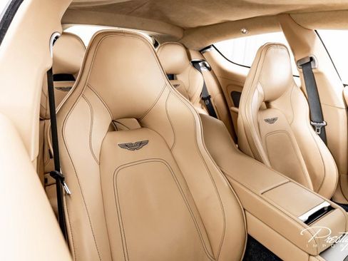 Used 2016 Aston Martin Rapide S image 41
