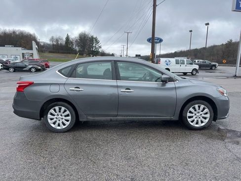 Used 2019 Nissan Sentra S image 4