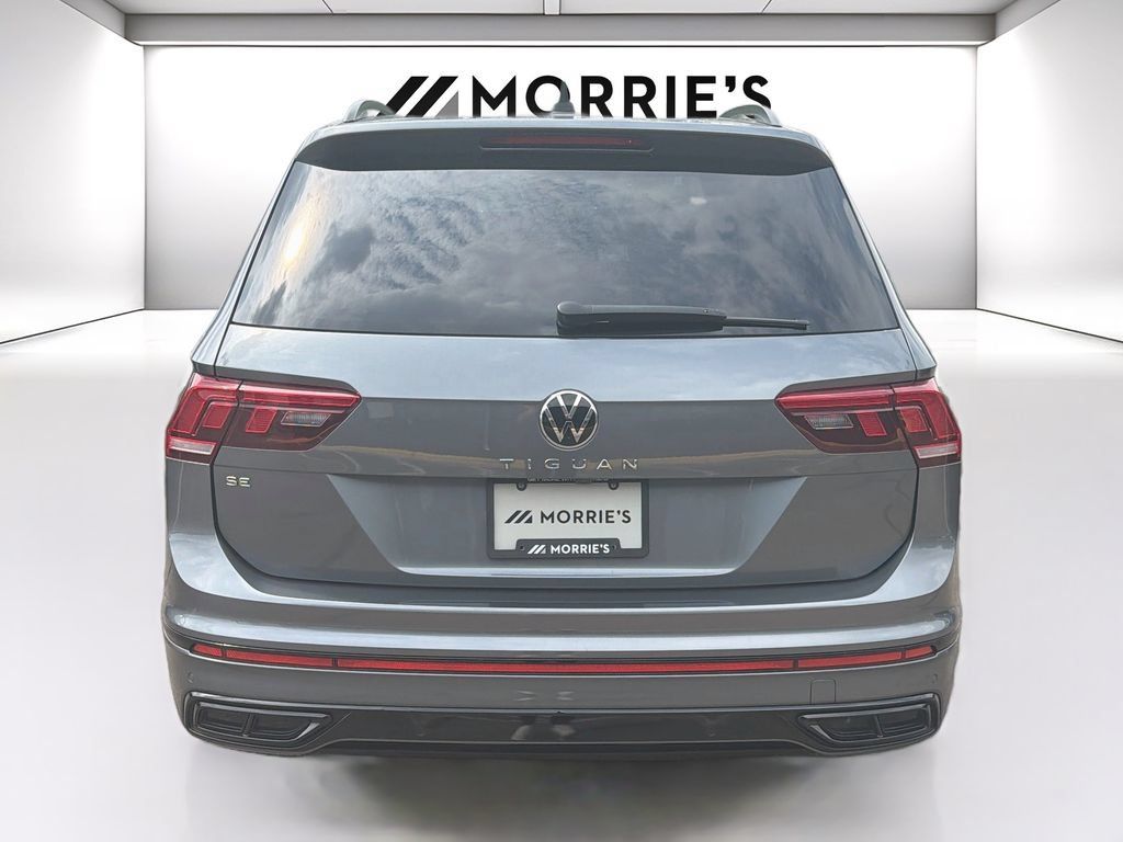 Used 2023 Volkswagen Tiguan SE R-Line FWD image 6