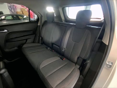 Used 2016 Chevrolet Equinox LT w/ Convenience Package image 27