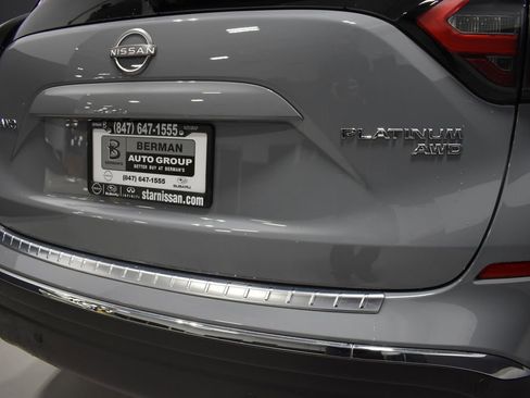 Certified 2024 Nissan Murano Platinum w/ Cargo Package AWD/4WD image 12
