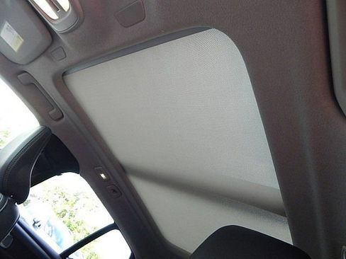 New 2026 Volvo XC40 B5 Plus w/ Climate Package image 16