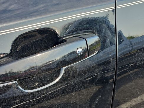 Certified 2021 GMC Terrain SLE w/ Driver Convenience Package FWD image 6