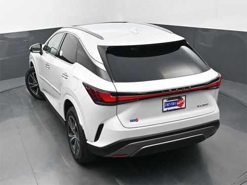 Used 2023 Lexus RX 350 Premium w/ Cold Area Package image 33