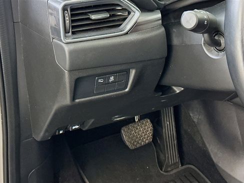 Used 2024 MAZDA CX-5 AWD 2.5 S w/ Select Package image 17