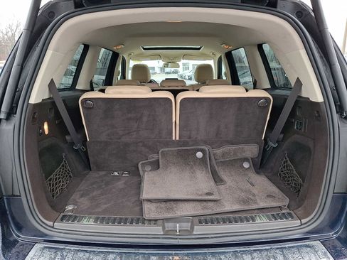 Used 2017 Mercedes-Benz GLS 450 4MATIC image 29