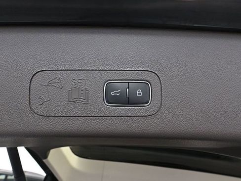 Used 2022 Lincoln Aviator Reserve w/ Elements Package Plus image 47