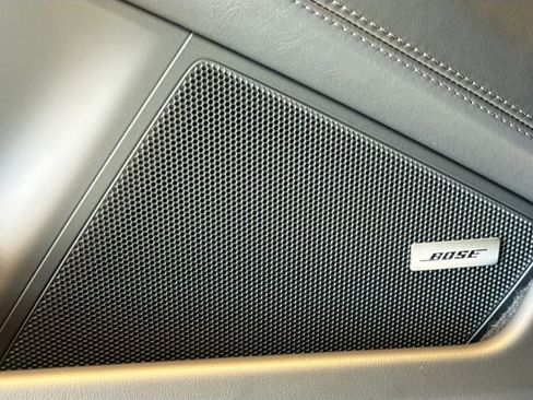 Certified 2025 Porsche 911 Carrera image 12