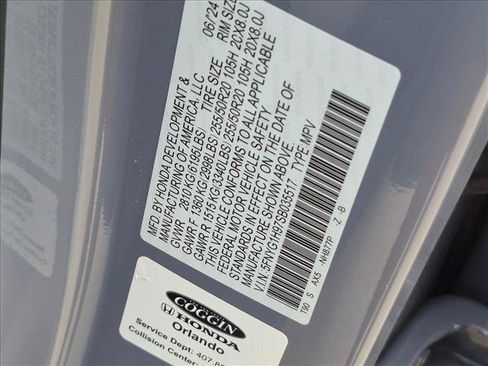 Used 2025 Honda Pilot Black Edition image 24