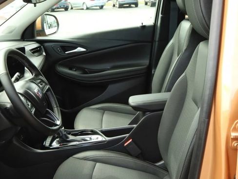Used 2025 Buick Encore GX Preferred w/ Advanced Technology Package AWD/4WD image 13