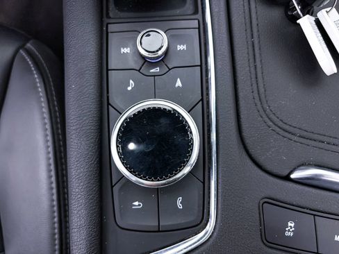 Used 2023 Cadillac XT6 Premium Luxury AWD/4WD image 31
