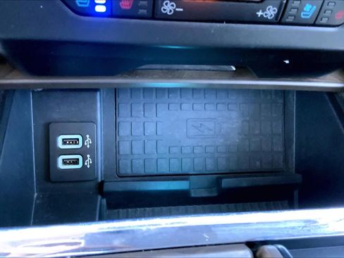 Used 2018 Ford Expedition Platinum image 34