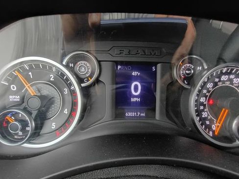 Used 2021 RAM 2500 Big Horn image 16