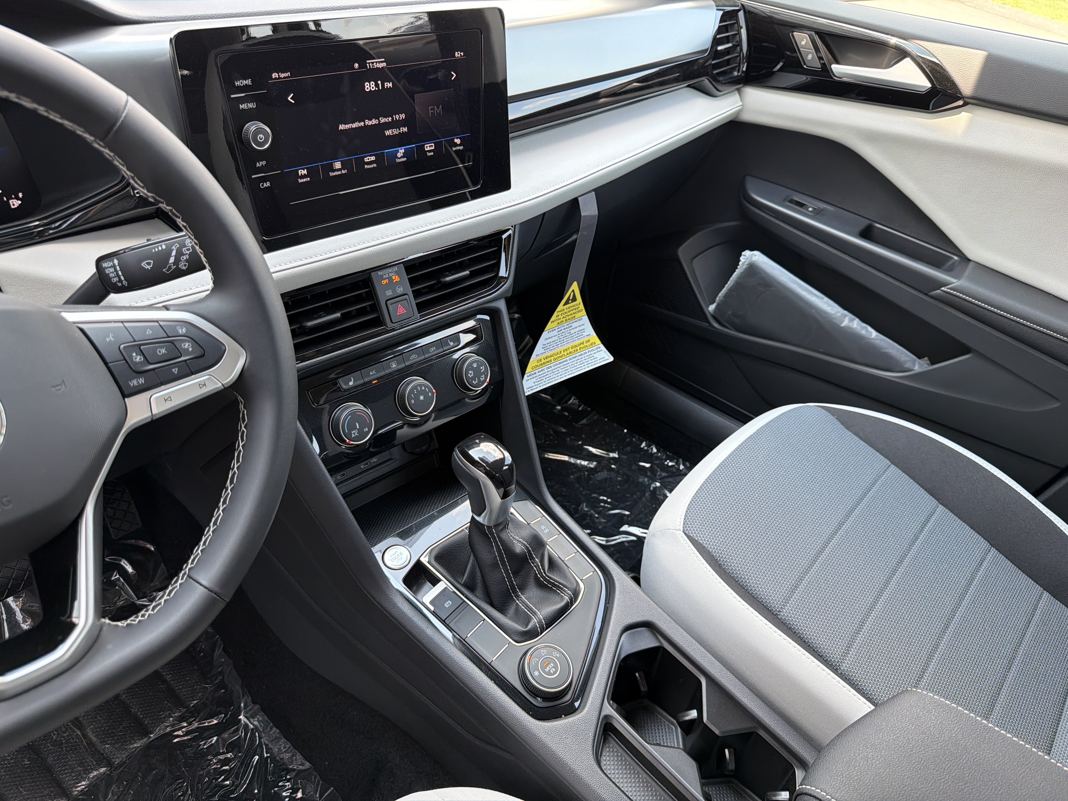 New 2025 Volkswagen Taos S AWD/4WD image 19