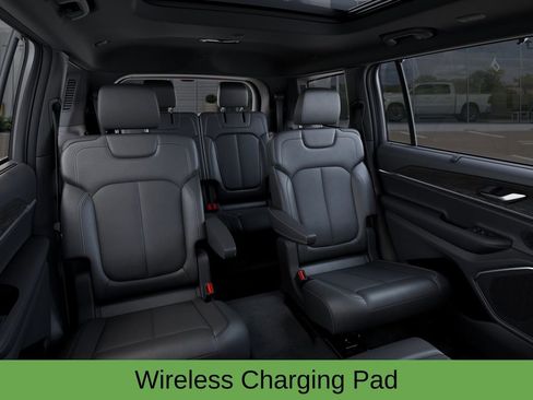 New 2025 Jeep Grand Cherokee L Limited w/ Luxury Tech Group II image 17