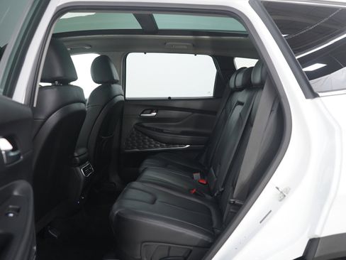 Used 2023 Hyundai Santa Fe SEL w/ Premium Package image 18