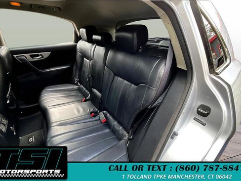 Used 2014 INFINITI QX70 AWD w/ Premium Package image 26