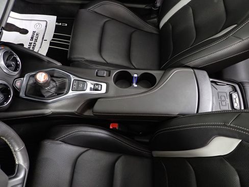 Used 2017 Chevrolet Camaro SS RWD image 35