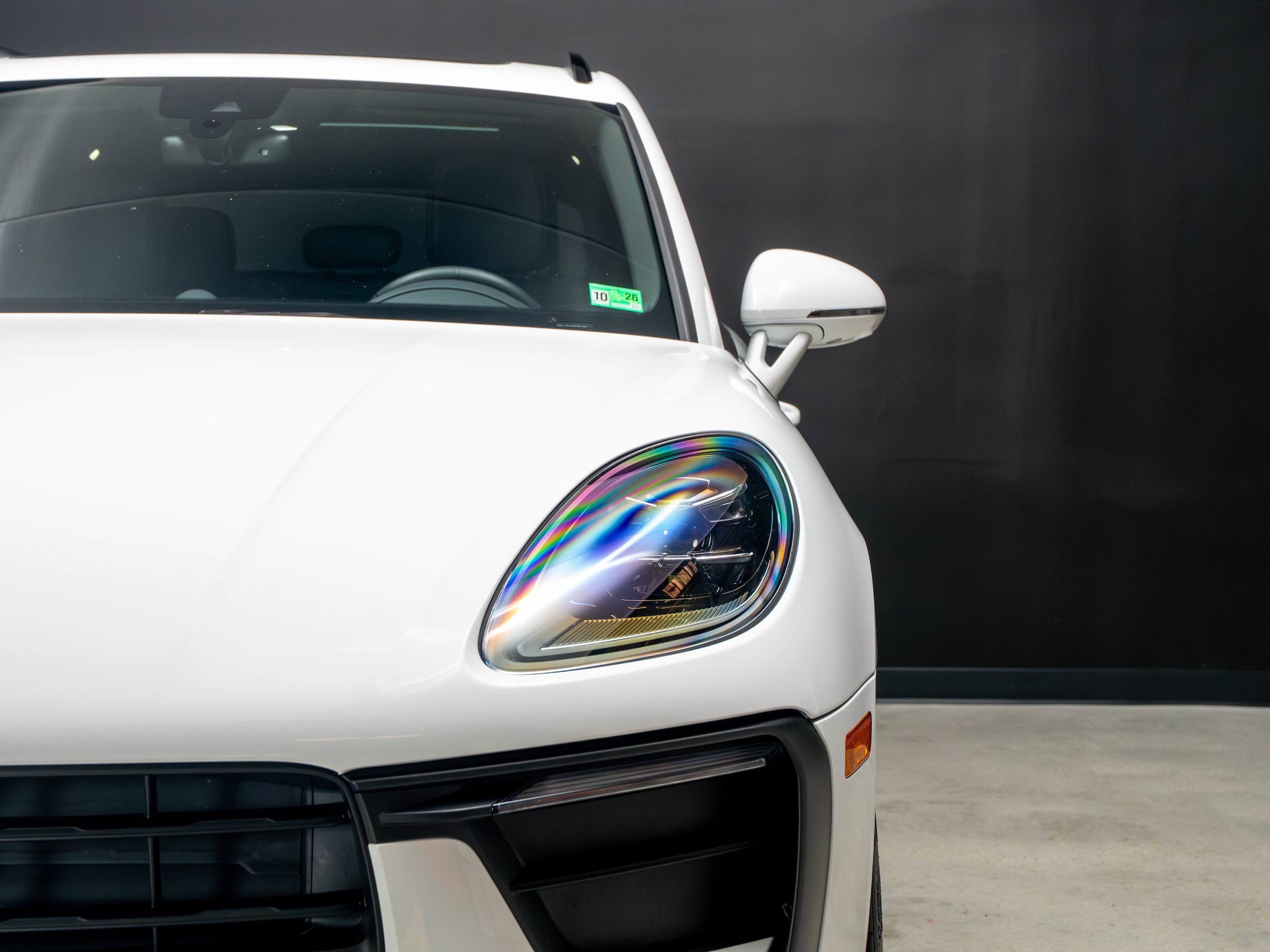 Certified 2026 Porsche Macan AWD/4WD image 11