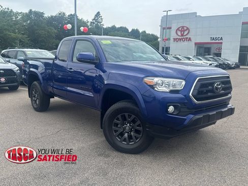 Used 2022 Toyota Tacoma SR5 AWD/4WD image 1