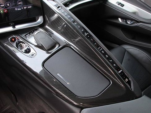 Used 2023 Chevrolet Corvette Stingray Preferred Cpe w/ Z51 Performance Package RWD image 24
