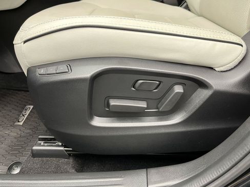 Certified 2025 MAZDA CX-5 AWD 2.5 S w/ Premium Plus Pkg image 12