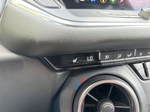 Certified 2023 Chevrolet Blazer LT image 34