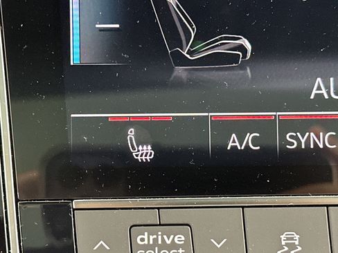 Certified 2025 Audi Q7 2.0T Premium Plus w/ Premium Plus Package image 22