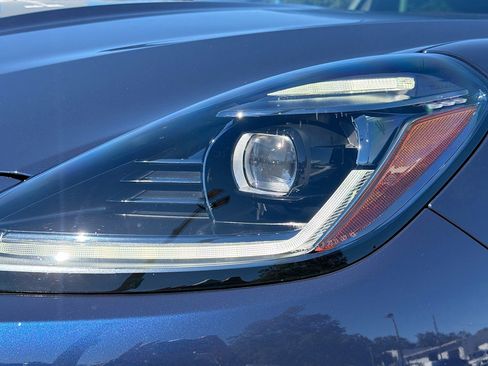 New 2025 Maserati Grecale Modena image 9