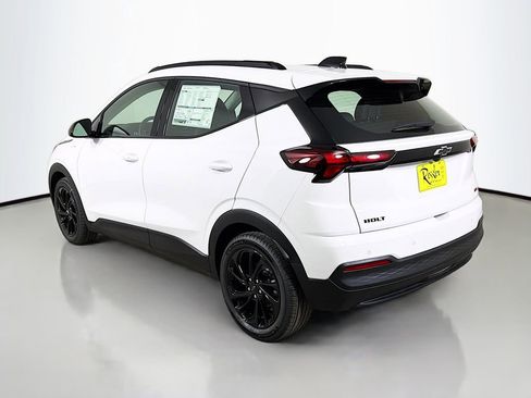 New 2027 Chevrolet Bolt RS FWD image 7