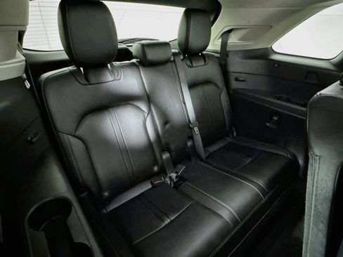Used 2024 MAZDA CX-90 3.3 Turbo w/ Preferred Plus AWD/4WD image 22
