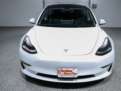 Used 2023 Tesla Model 3 Performance AWD/4WD image 4