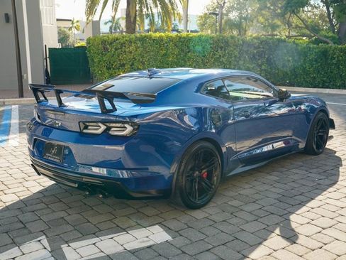 Used 2019 Chevrolet Camaro ZL1 image 28