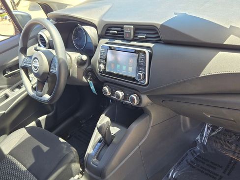 Used 2023 Nissan Versa S w/ Trunk Package FWD image 5